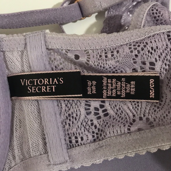 VICTORIAS SECRET very sexy lace push up bra sz 32C - Picture 7 of 8